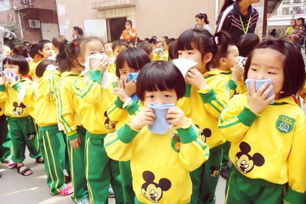 (幼兒園小班教師論文)范文:探討如何在幼兒園開(kāi)展社團(tuán)活動(dòng) (幼兒園小班教師論文)范文:探討如何在幼兒園開(kāi)展社團(tuán)活動(dòng)